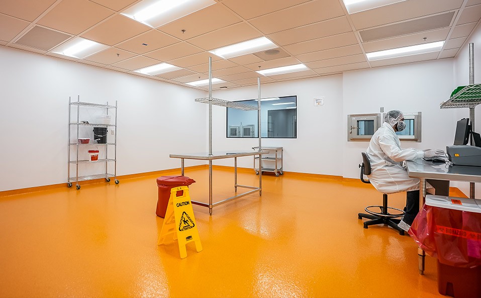 RoslinCT-cell-therapy-facility-LN2-room-1 (1)