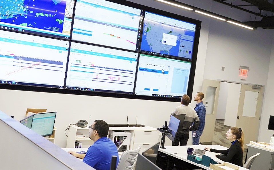 RoslinCT-cell-therapy-facility-operations-command-center (1)