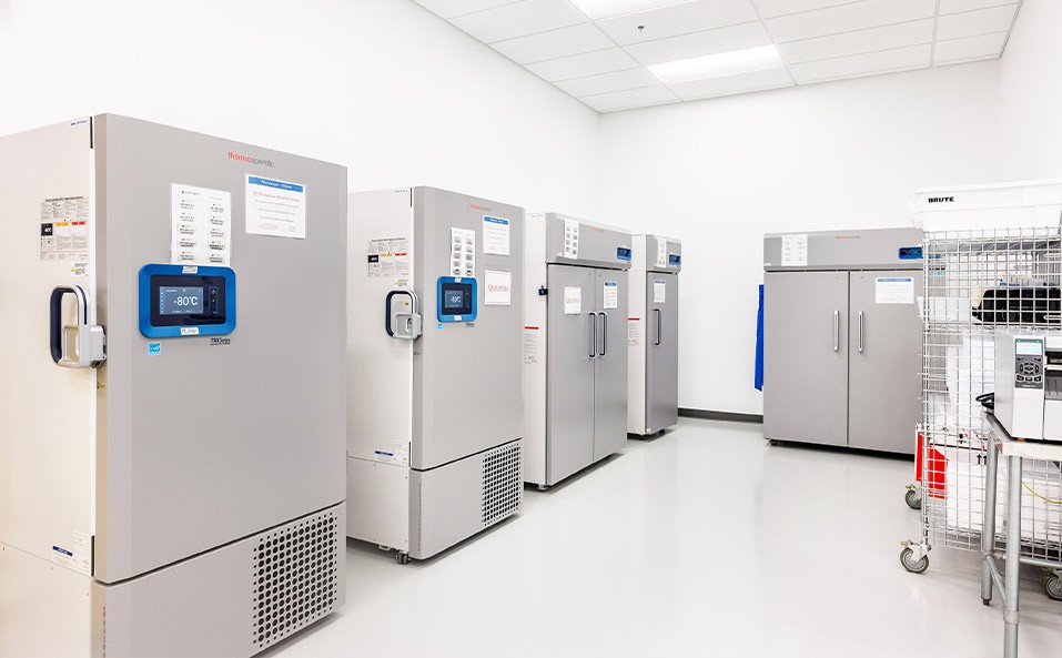 RoslinCT-cell-therapy-storage-room (1)